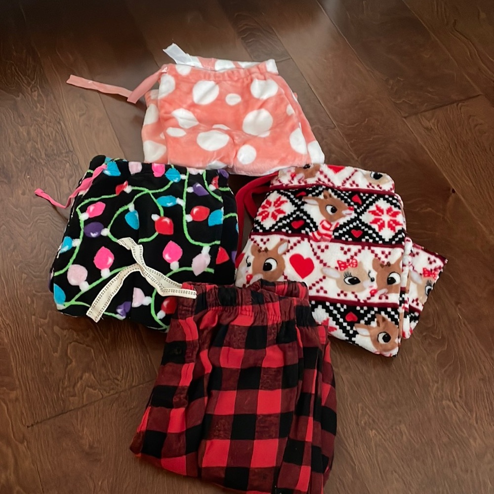 BUNDLE Women’s Christmas PJs